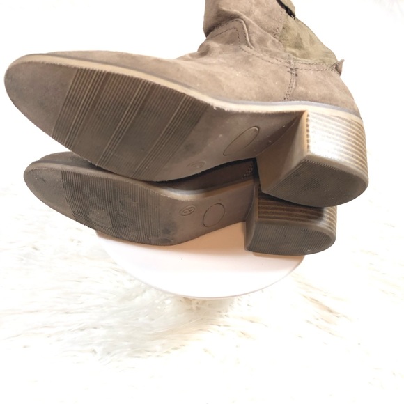 Green Ankle Booties - Picture 5 of 6